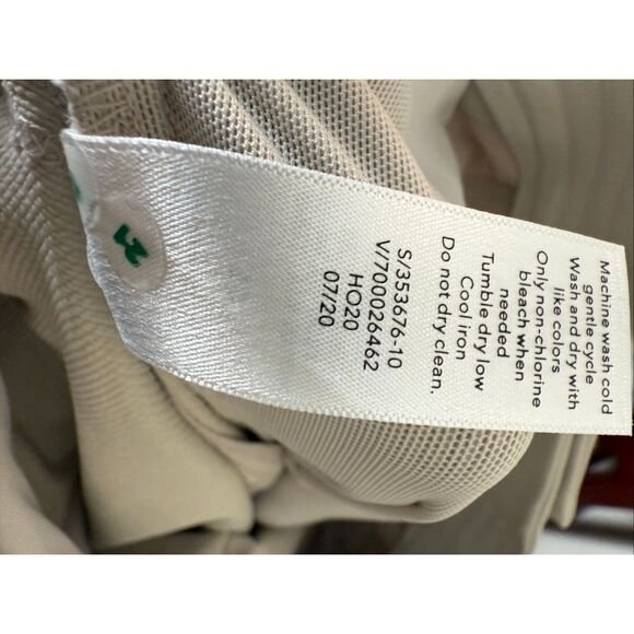 Athleta Wander Stash Skinny Pant Women’s Size 10 Beige Khaki Travel Hiking Activ - Picture 4 of 4